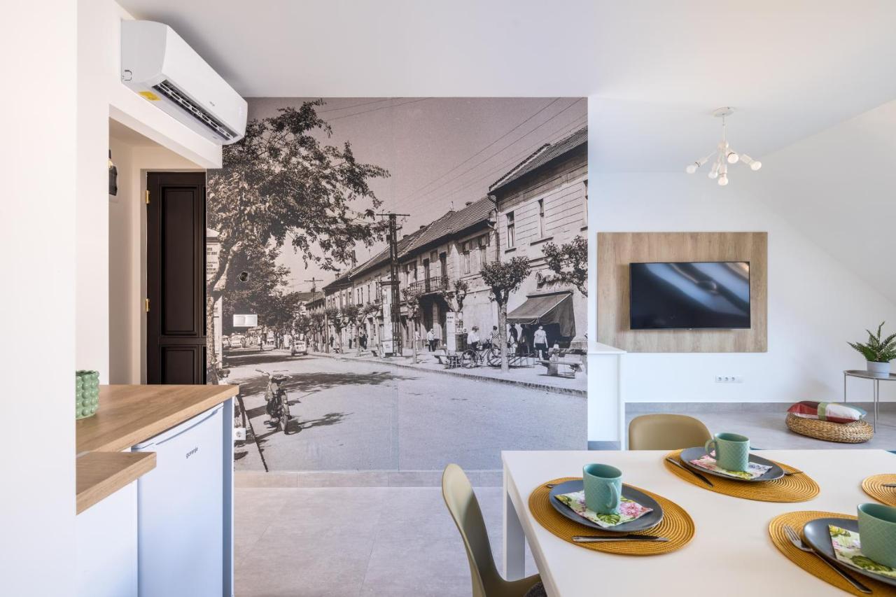 Stafetahaz Apartmanok Vac Luaran gambar