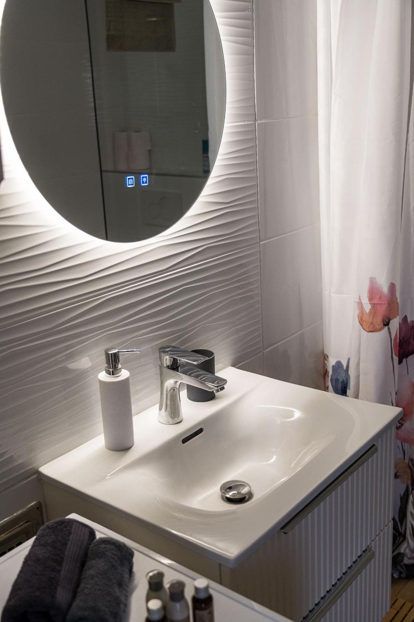 Stafetahaz Apartmanok Vac Luaran gambar