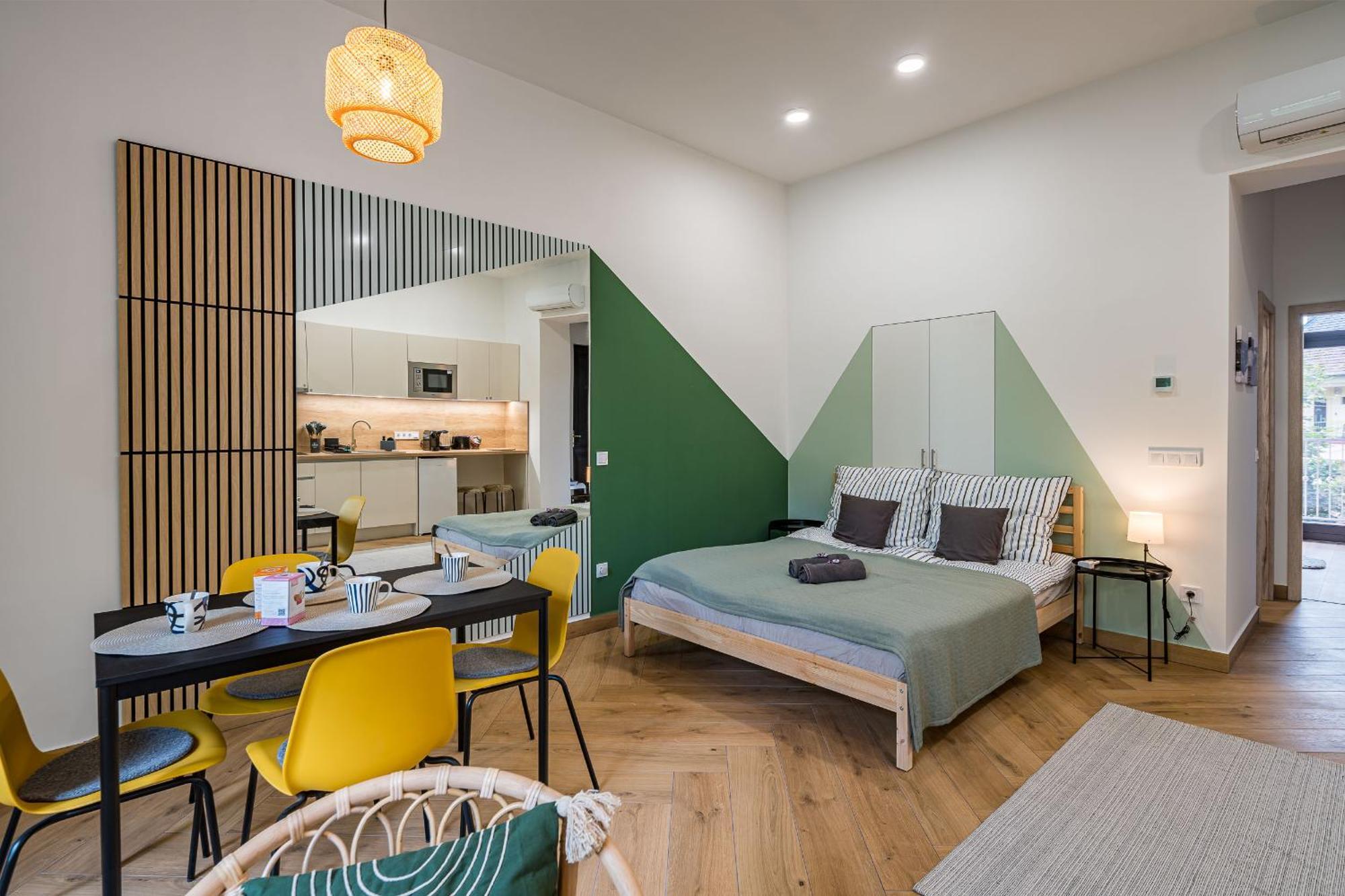 Stafetahaz Apartmanok Vac Luaran gambar