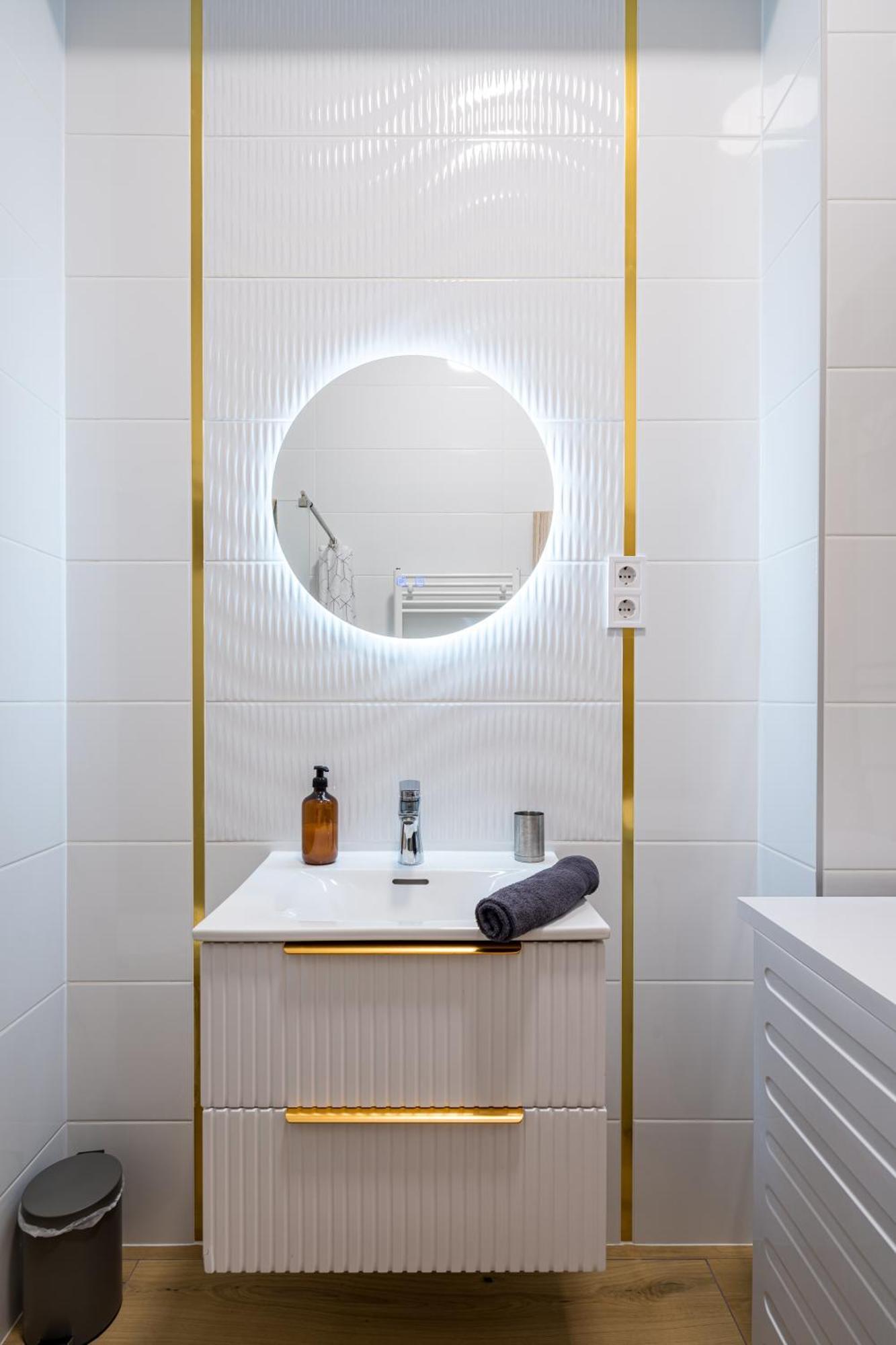 Stafetahaz Apartmanok Vac Luaran gambar